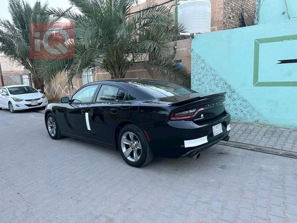 دۆج چارجەر